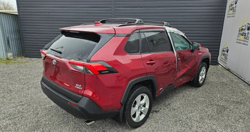 Toyota RAV4 cena 94800 przebieg: 73454, rok produkcji 2021 z Krynki małe 326